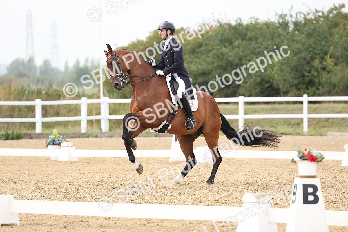 SBM_008296 - Class 10 - FEI INT I - 16.10-16.50