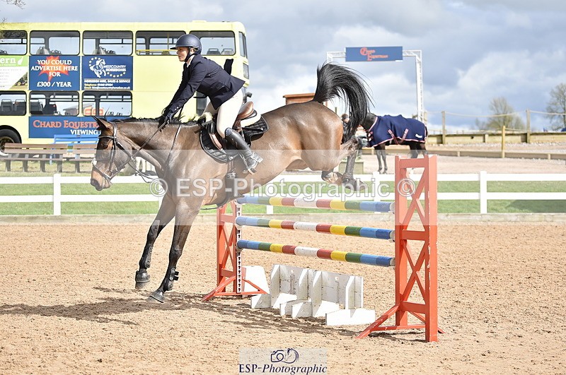 240403A-151530-00920 - Cls 5 Foxhunter and 1.20m Open