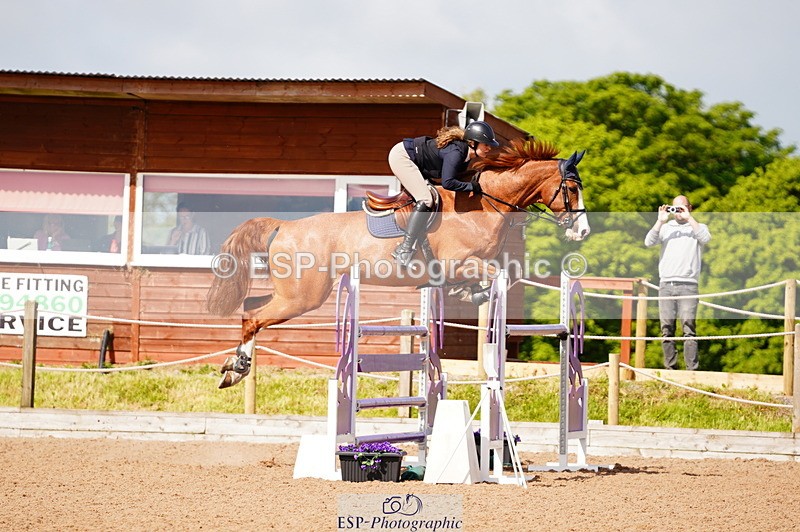 240526A-100940-07316 - Cls 25 National 1.30m Open