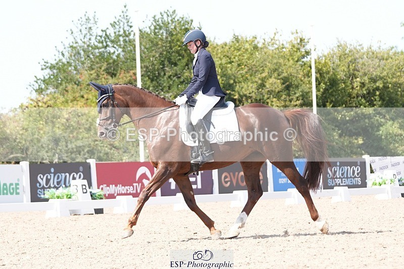 250817-143050-10681 - 180-Chloe.BushWellfields.Diaman.Vallante