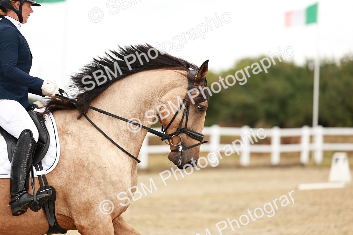 SBM_001739 - Class 4 - P2 Warm Up 10.46-12.10