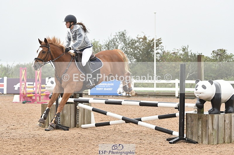 220829A-172204-00414 - 80cm Classes 5a 5b & 6