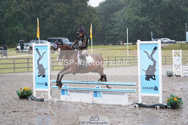 240824X-082702-20220 - 70cm Round 1 8.30 to 9.30