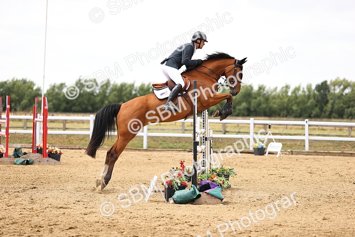 SBM_010607 - Class 9 - Senior Foxhunter - 1.20m Open