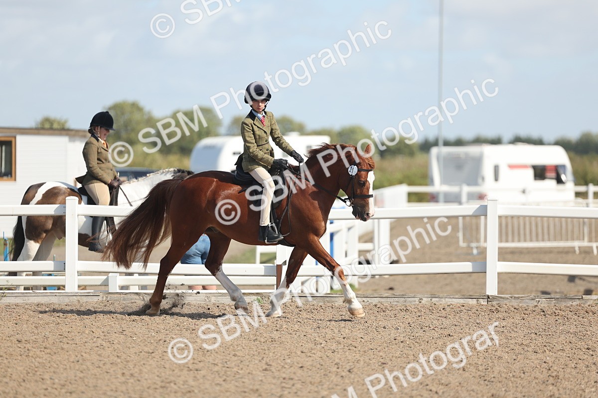 SBM_23075 - Class 806 - Young Rider 10ry and Under