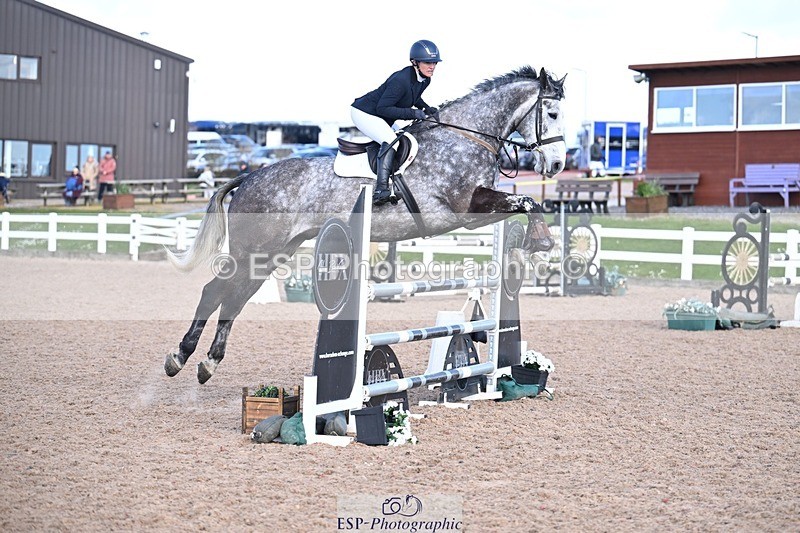 260328-134811-03935 - Cls 24 1.05m Amateur Quali