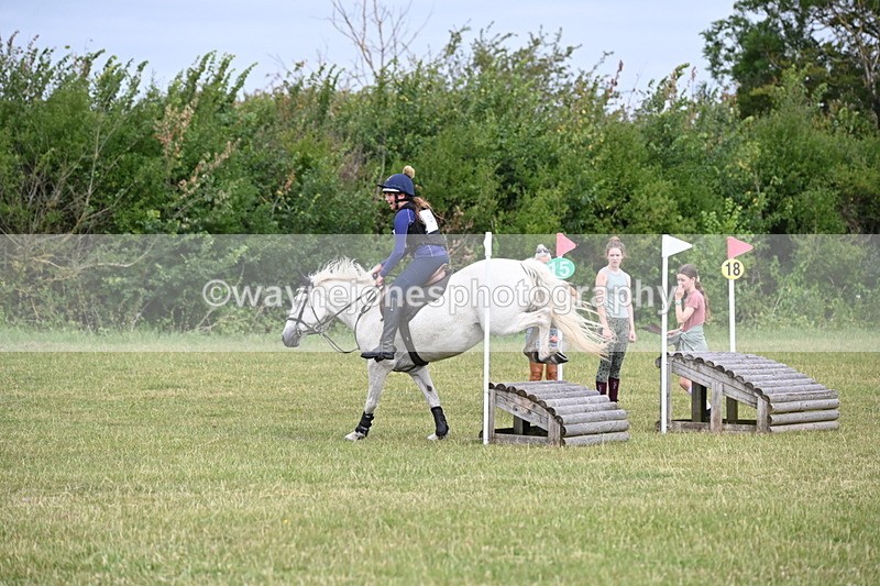 WJ6_6462 - 60cm XC Time 10:17 to 10:49