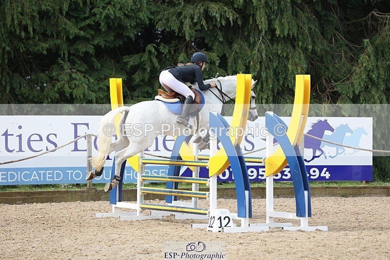 230618-093628-09702 - Cls 19 Pony Intro 1m