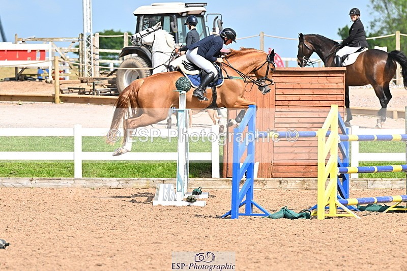 240605A-160534-01036 - Cls 5 Foxhunter and 1.20m Open