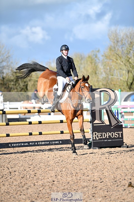 231110A-145105-00904 - Cls 6 Foxhunter & 1.20m Open