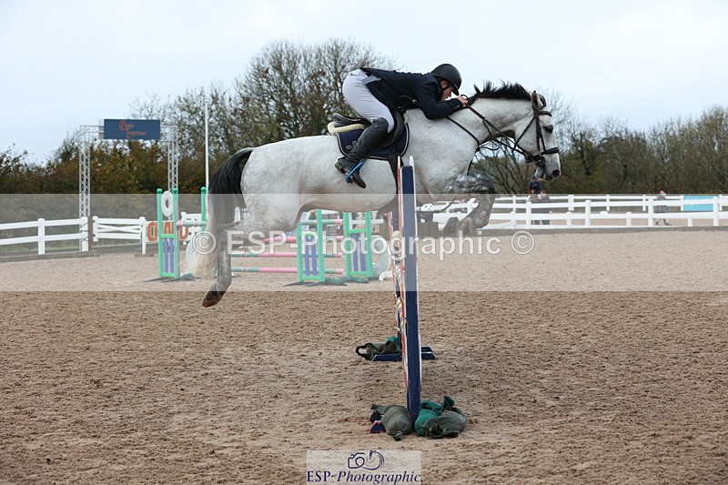 231112A-143436-04885 - Cls 21 Foxhunter & 1.20m Open