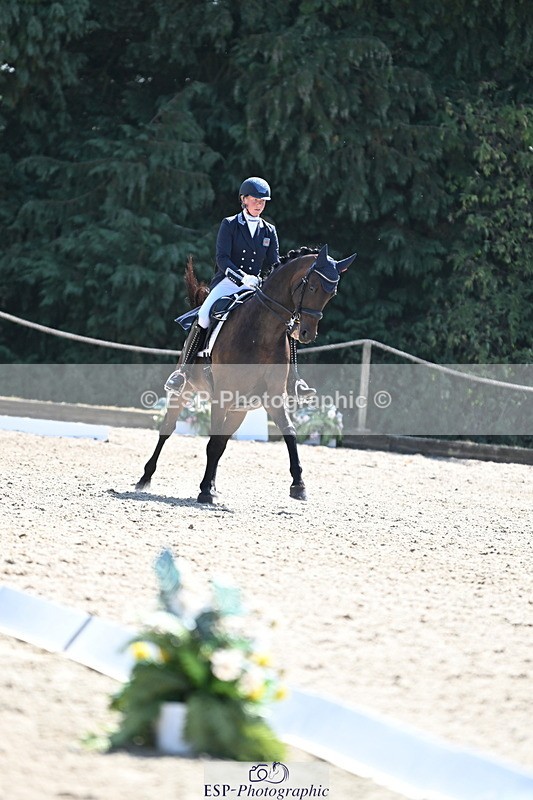 250810A-145920-07497 - 008-Caitlin.BurgessChocotof