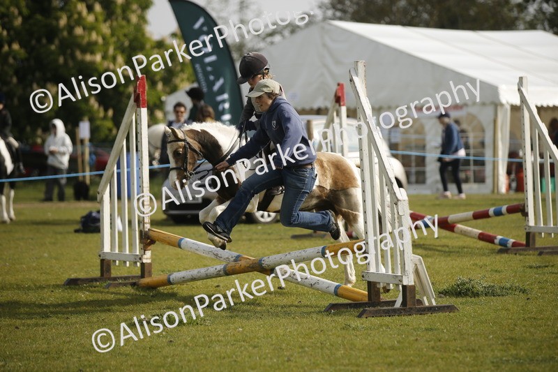 20260426-0970 - Class 1 - Mini Jumping - Lead rein or Assisted