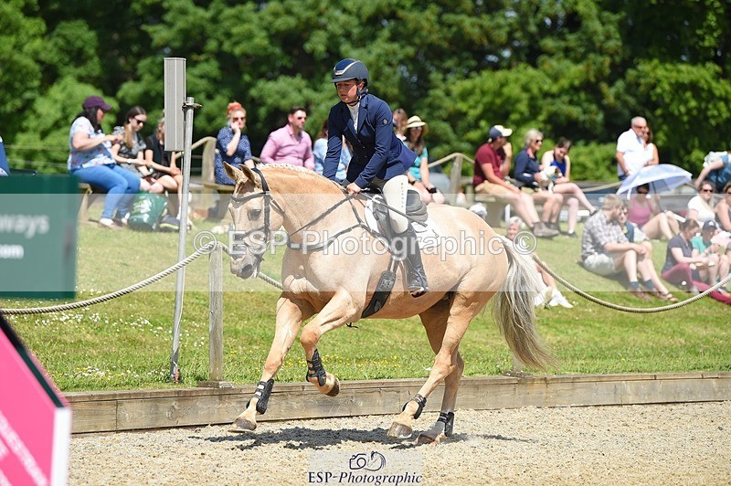 230528-113526-15276 - 356-THE_DUMB_BLONDE-Kat_Raybould-SUNTrotUp+SJ