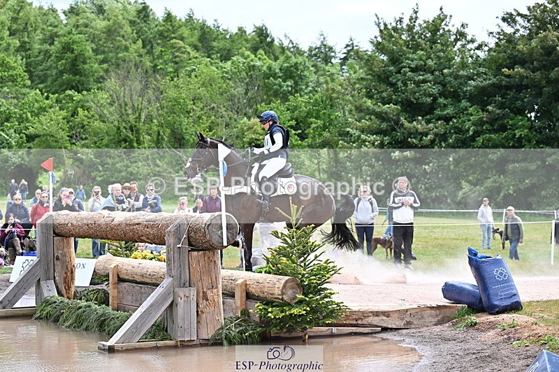 250525A-125730-16129 - D-417-Laura.Collett-DACAPO