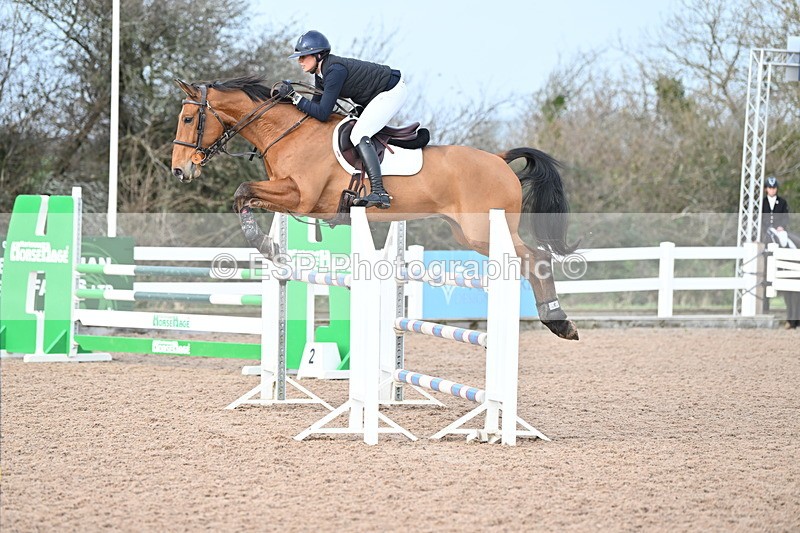 231208A-123350-00744 - Cls 5 Newcomers & 1.10m Open