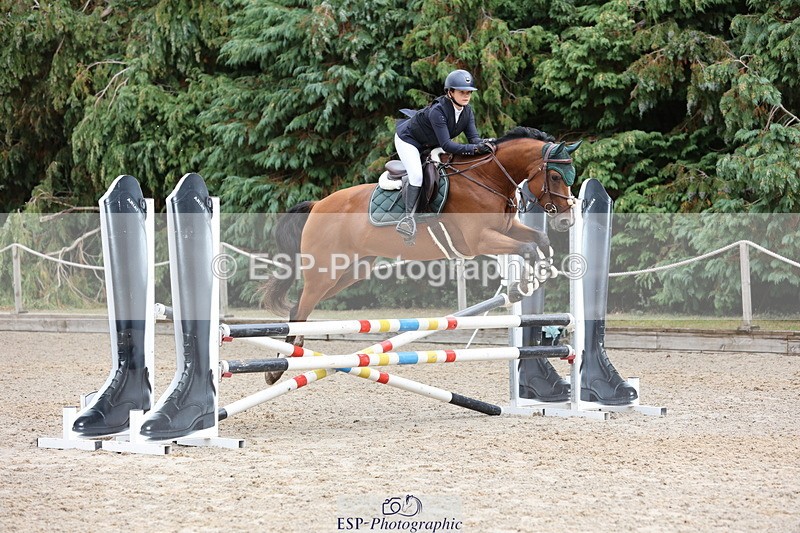 250829A-113654-01416 - Cls 7 British Novice and 90cm