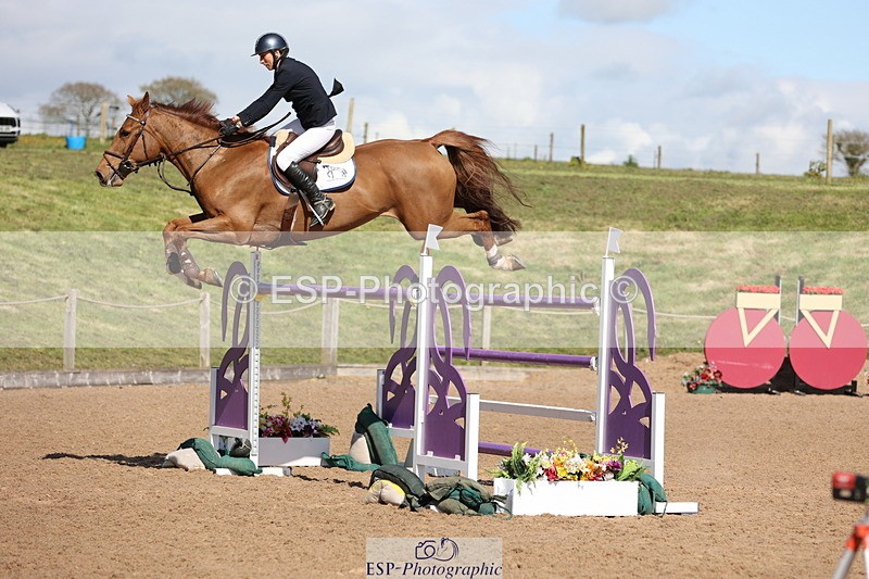 240419A-155456-09030 - Cls 10, 2 Star Big Tour 145cm  15.45 to 16.35 break