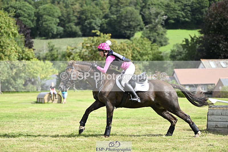 240825X-104025-31409 - 70cm XC 10.00 to 11.00