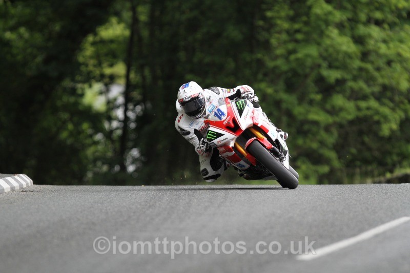 Joshua Brookes Yamaha / Milwaukee Yamaha - Monster Energy Supersport Race 1