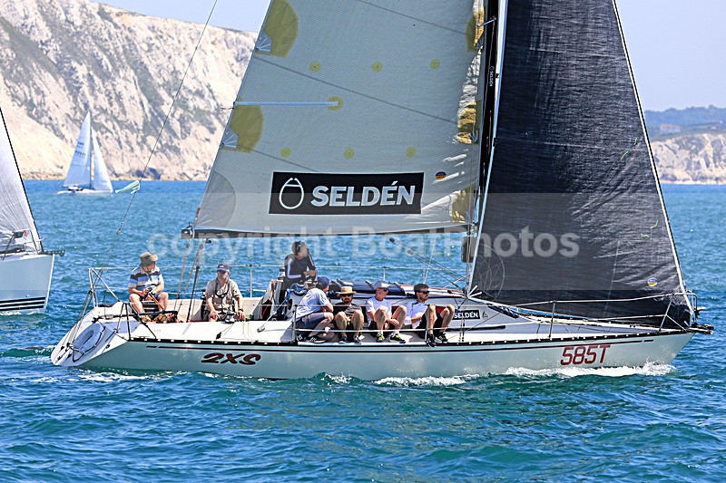 190629 PICKLE GBR 585T 1Y3A0571 - ROUND THE ISLAND RACE 2019