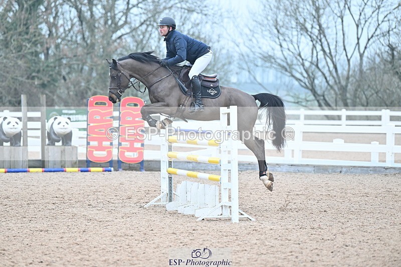 240113A-130344-02107 - Cls 12 Newcomers and 1.10m Open