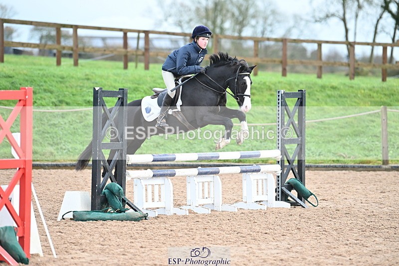 231203A-112557-00819 - Cls 16+17 Club and Schools 80cm