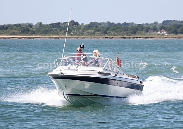 090530 SEA PANTHER IMG_5223 - Motorboats - Open