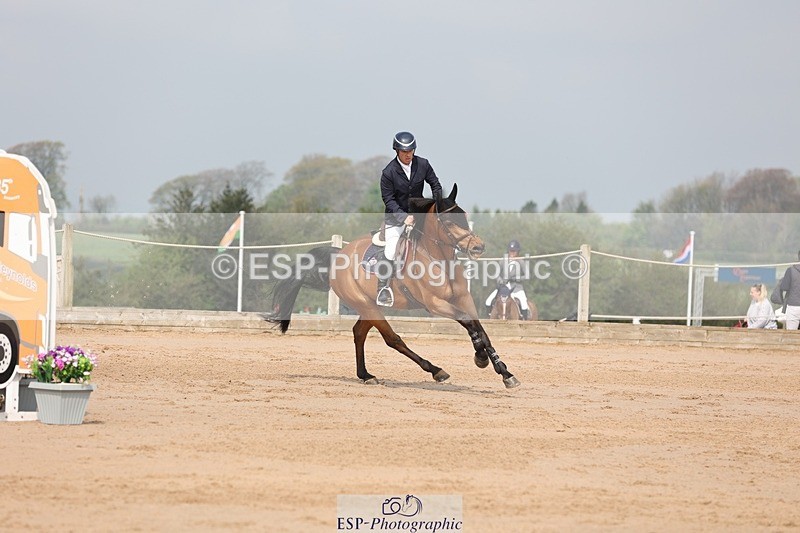 250424-104243-03181 - Cls 33 Young Horse 7yr old