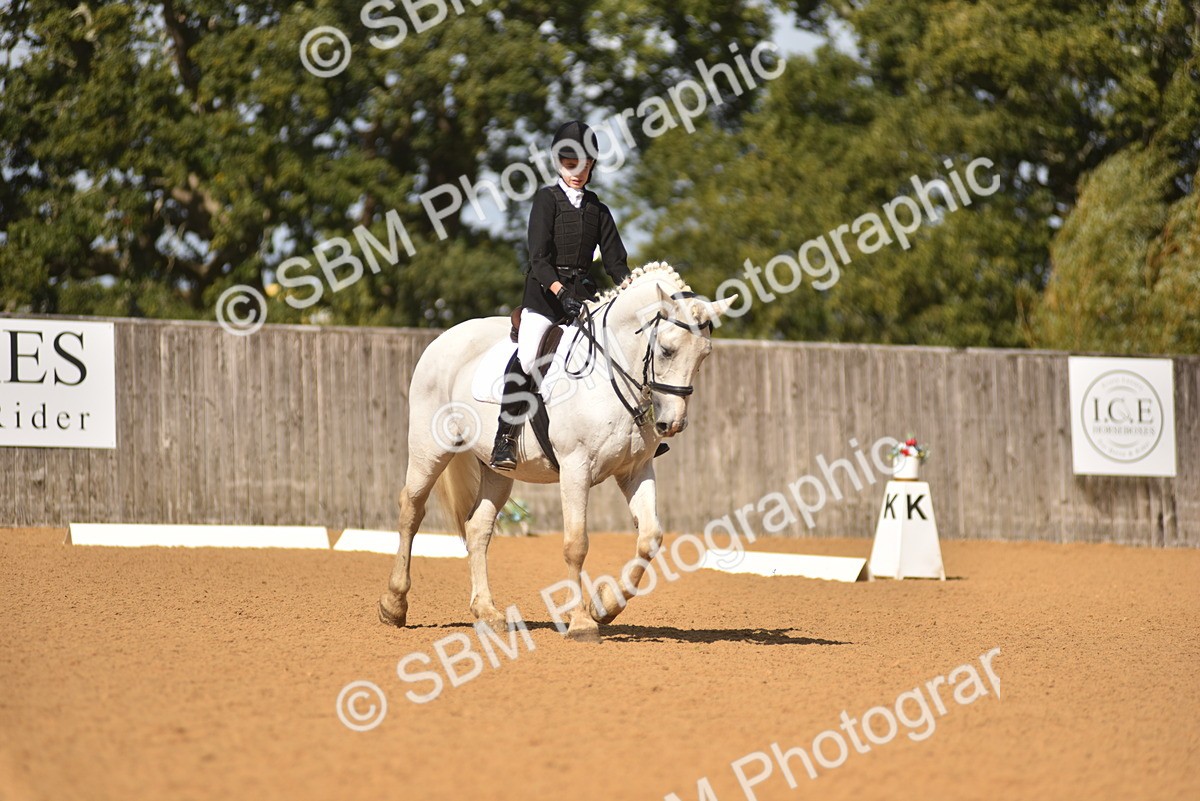 SBM_03346 - D4 - Small Tour Championship Intro 4