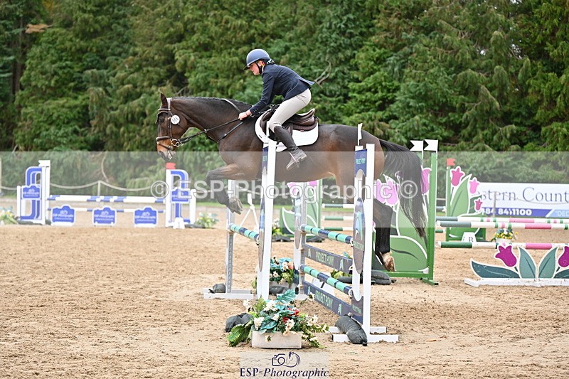 251026A-141000-25036 - G-566-Charlotte.Smith