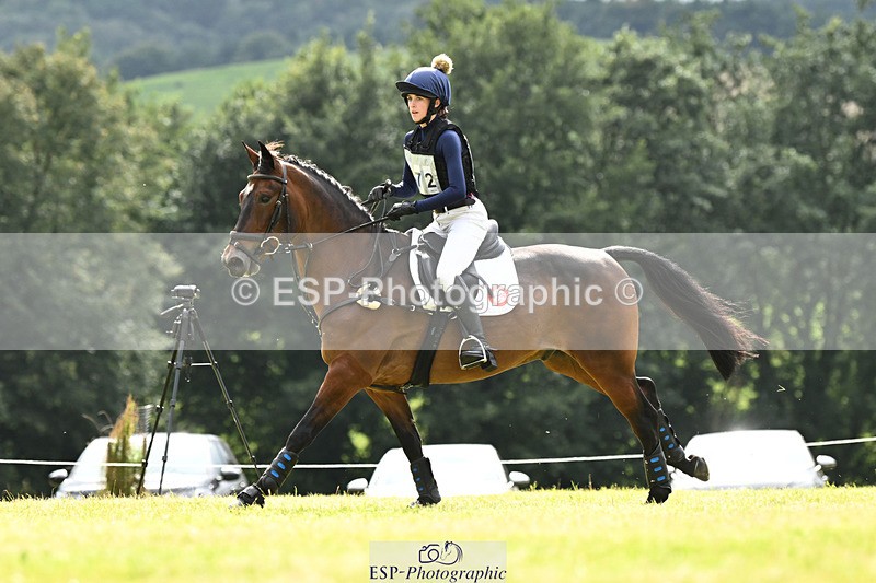 240825X-161957-36732 - 80cm XC 15.30 to 16.30