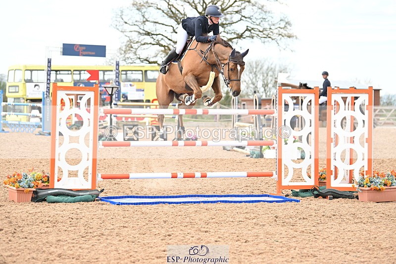 240418A-153331-04745 - Cls 9, 2 Star Big Tour 1.40m