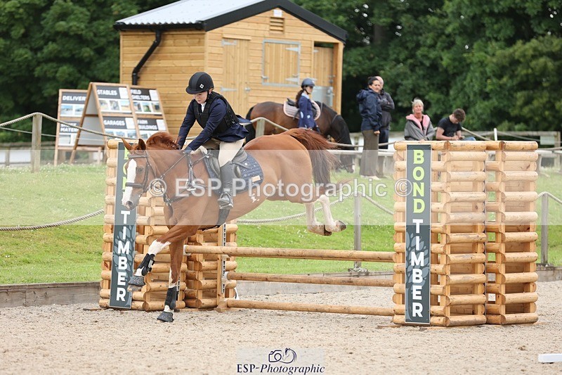 240615-162109-02304 - Cls 9&10 Club and Schools 70cm