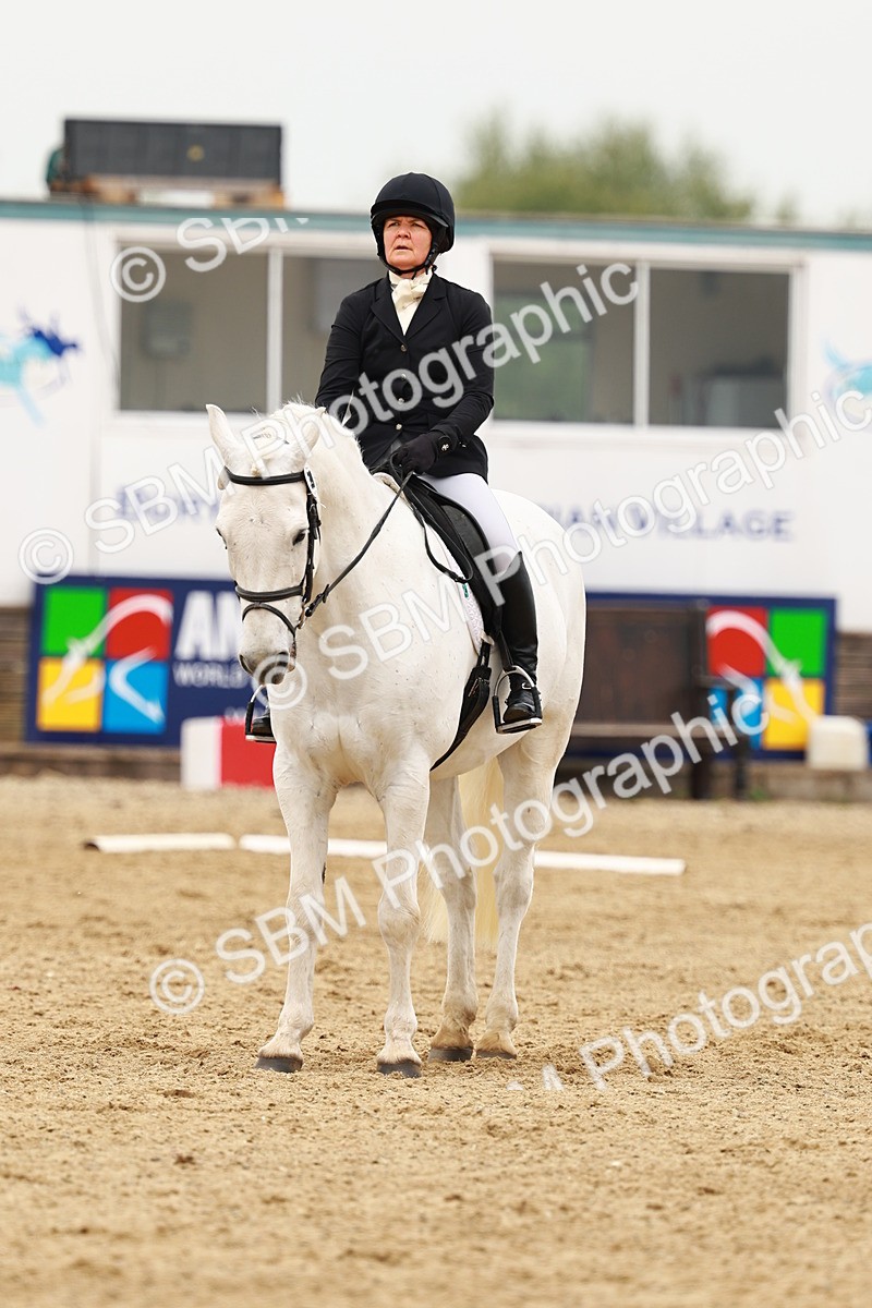 SBM_001117 - Class 6 - Novice 4