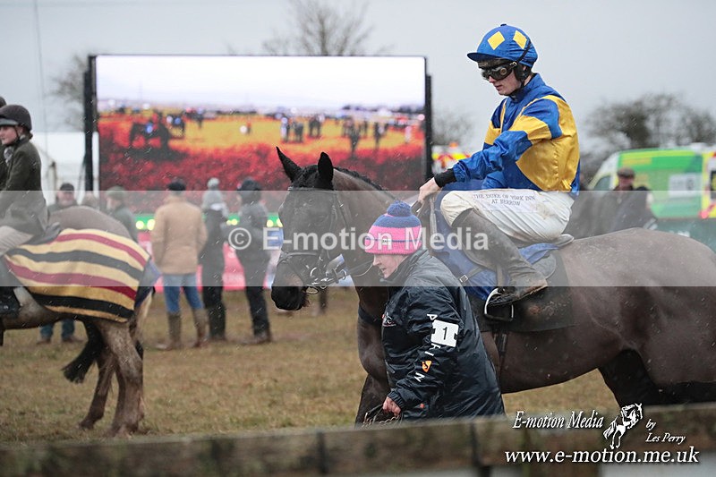 PtP 260125 1002 - Cocklebarrow Point-to-Point racing with the Heythrop Hunt 26/01/25