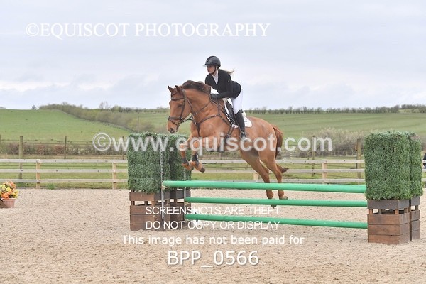 BPP_0566 - CLASS 4 Senior BritiNovice/ 90cm Open