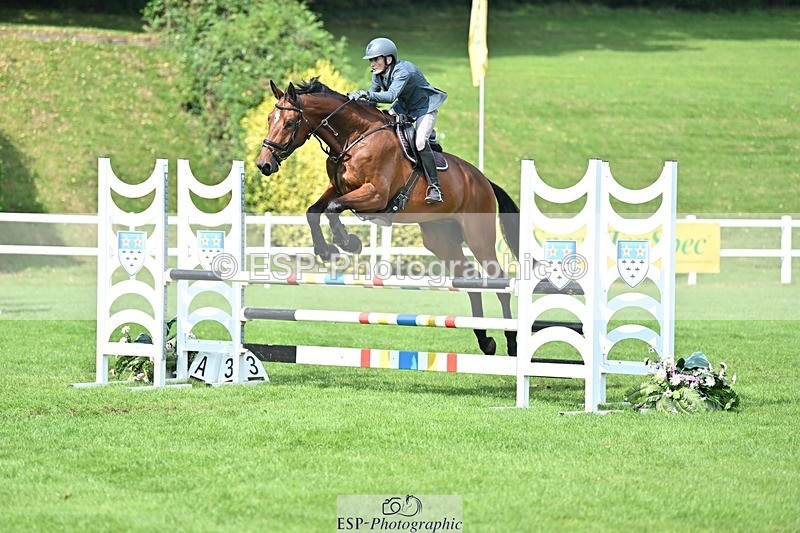 230910-130137-12153 - Cls 26 Snr 1.05m Grand Prix