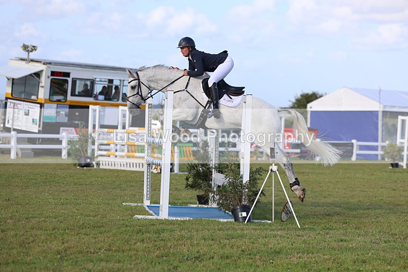 3E7A4566 - Class C1: Showjumping Senior Newcomers/1.10m open