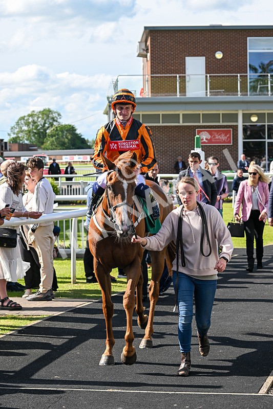 160624-Race 3-Mereside Diva-8560 - Race 3