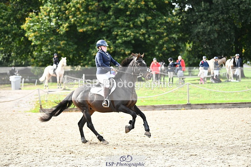 251004A-150249-01638 - Classes 8 & 9 70cm