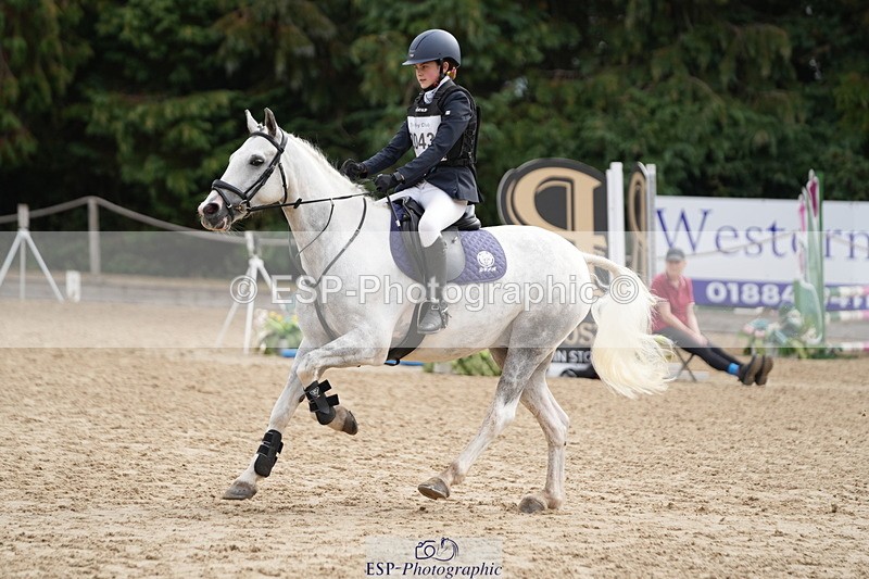 250824A-104204-34863 - 2043-Holly.Squance