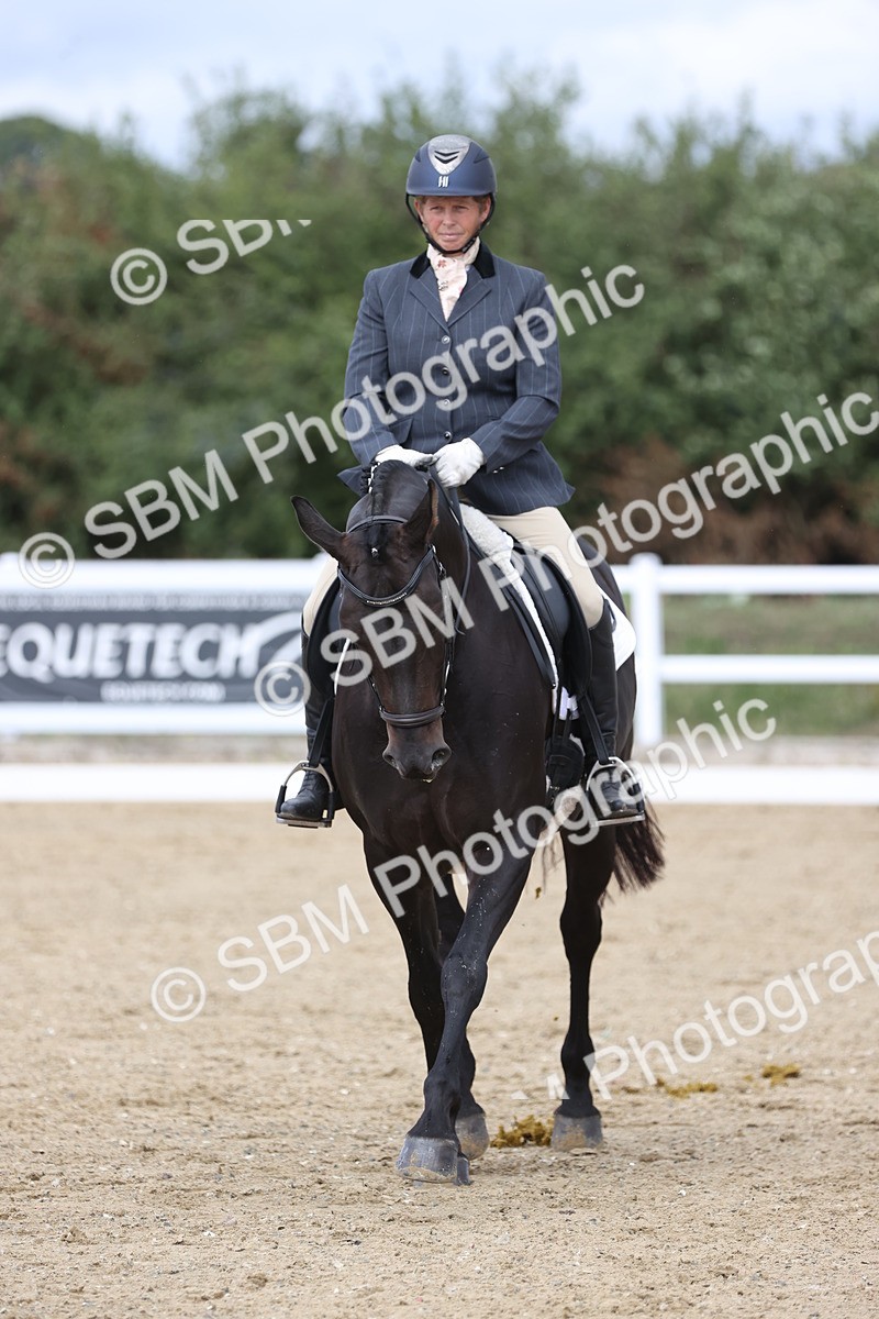 SBM_003871 - Class 9 - Novice 3 Champs