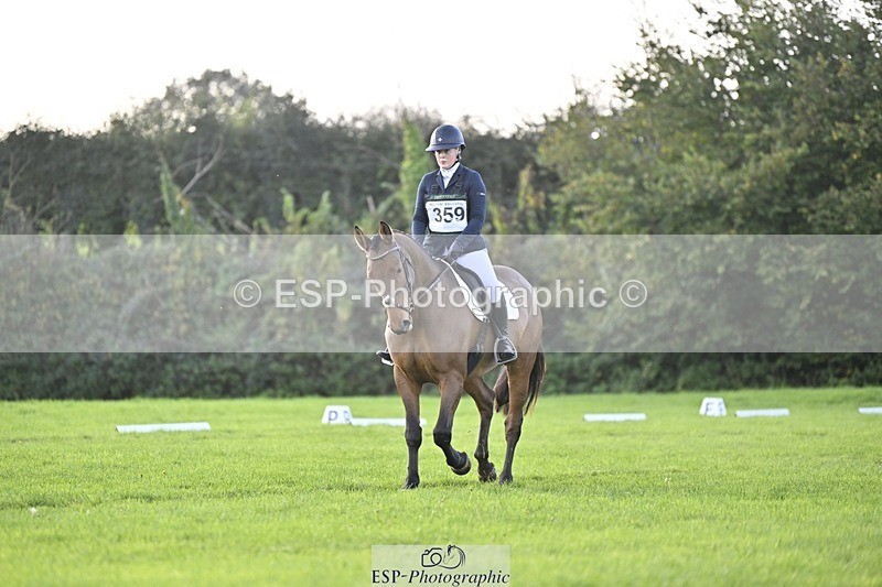 241025-101844-05737 - 359- Harriet Birkby- CBH CLOVER LINING