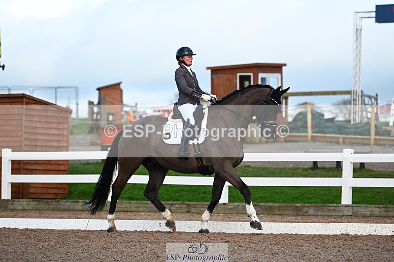 240218A-152602-09094 - 243-Lucy.Baker-Last.Dancer