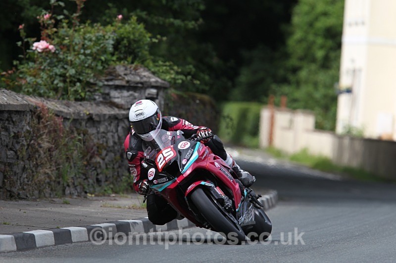  - Superstock Race