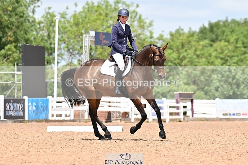 260704-131451-04804 - Cls 4D Senior Intermediate Novice 1