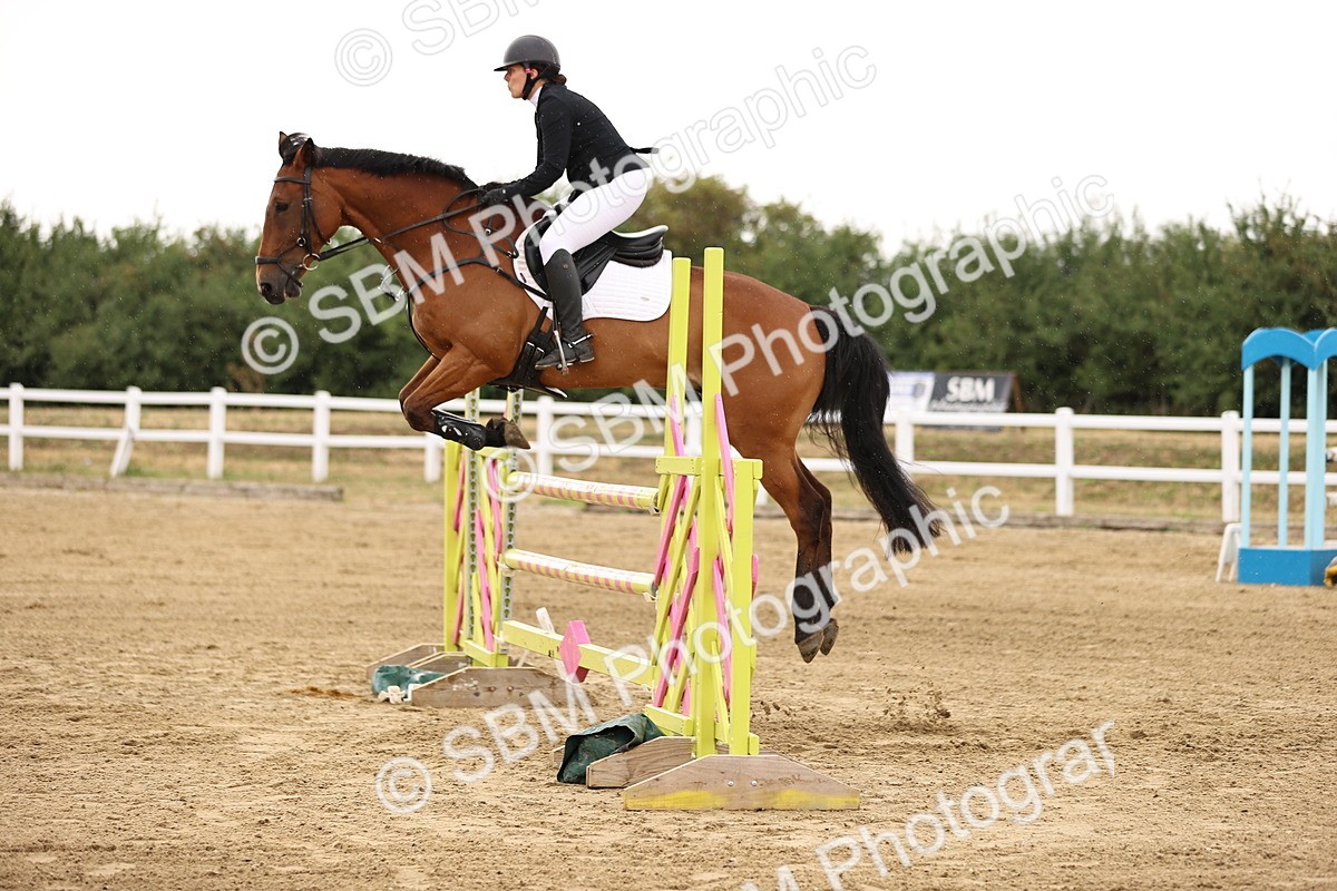 SBM_026475 - Class 12 - Amateur Championship Qualifier 1.05m