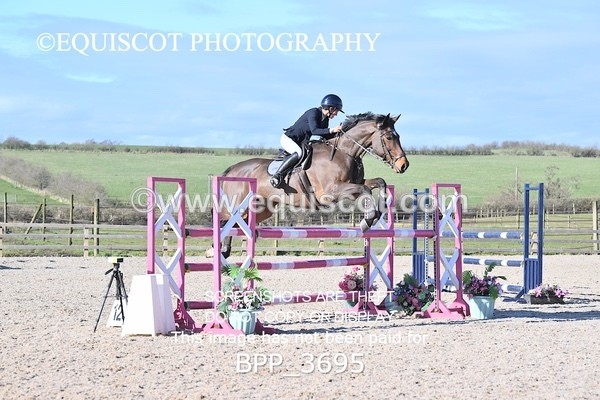 BPP_3695 - CLASS 8 Senior Newcomers/ 1.10m Open