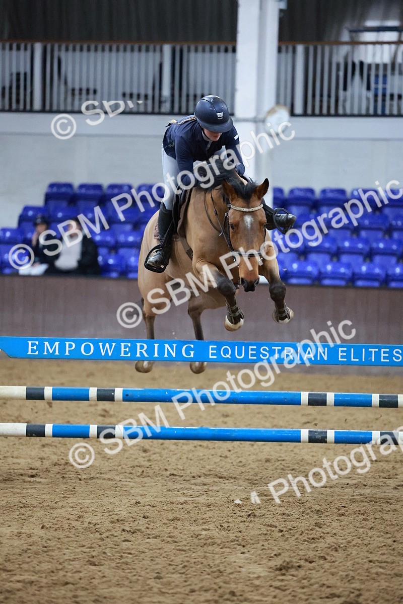 SBM_007345 - Class 23 - Bliss of London Novice Winter Championship Qualifier 90cm
